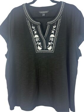 Talbots XXL Cotton Blend Black Floral Embroidered Split-Neck Short Sleeve Top